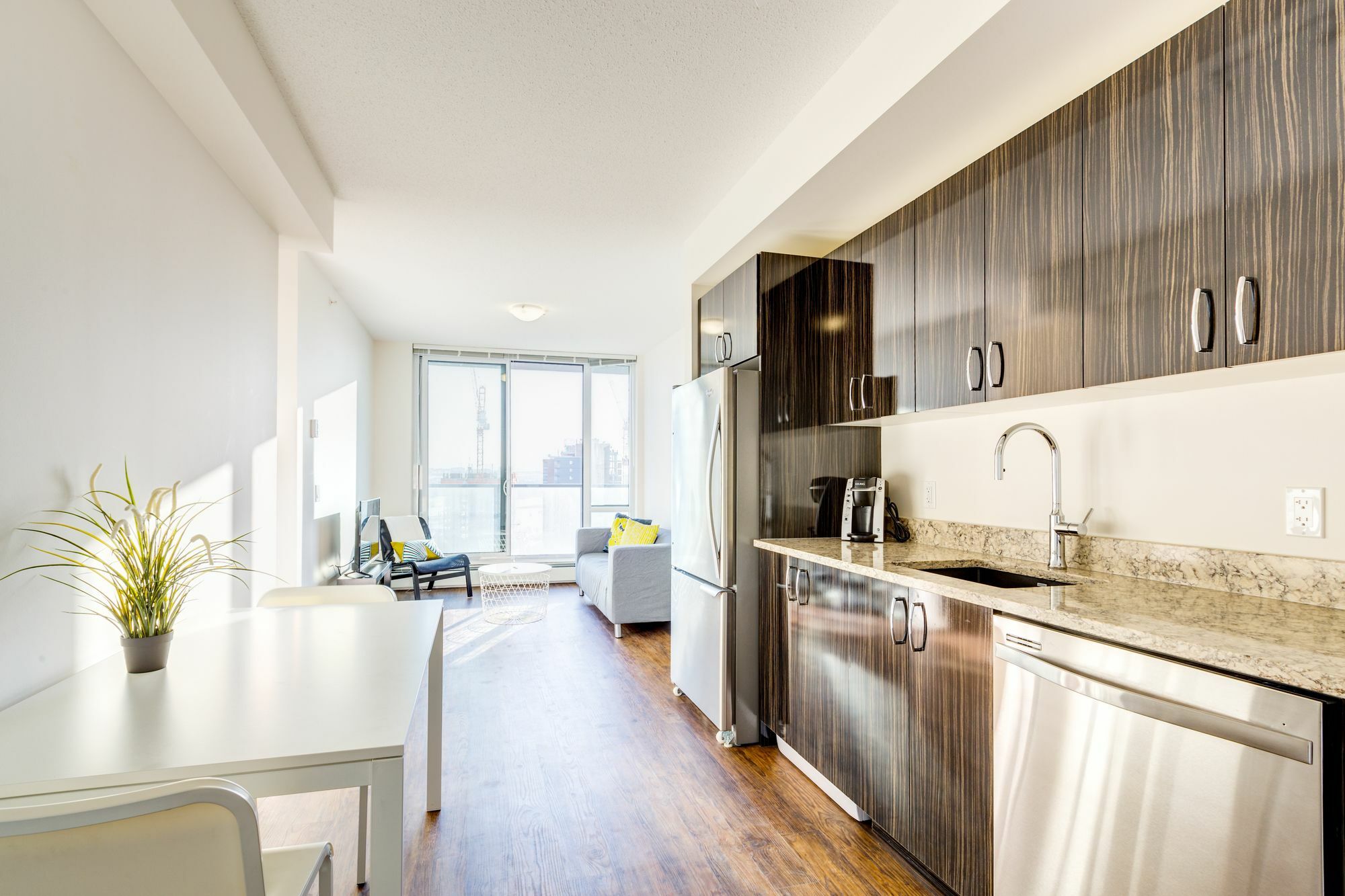 Suite Digs N3 Calgary Luaran gambar